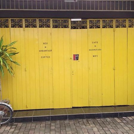 Ola Lavanderia Cafe Malacca Εξωτερικό φωτογραφία